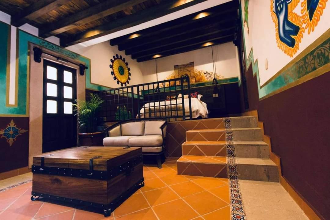 El Palacio Del Gambusino Catorce Eksteriør bilde